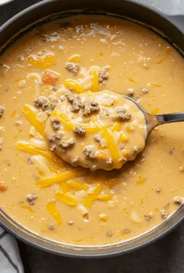 Creamy Cheeseburger Soup