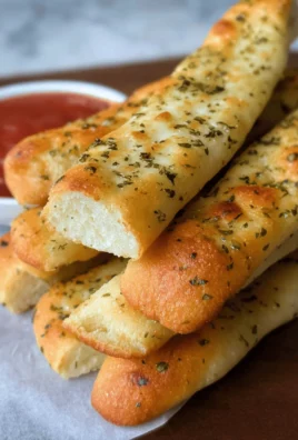 Homemade Garlic Butter Breadsticks