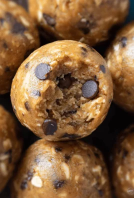Peanut Butter Chocolate Chip Energy Bites
