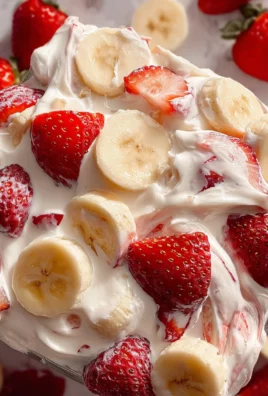 Strawberry Banana Cheesecake Salad