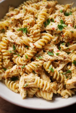 Crockpot Garlic Parmesan Chicken Pasta