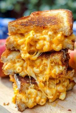 Grilled Mac & Cheese Sandwich