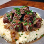 Steak Bites with Mashed Potatoes and Gravy